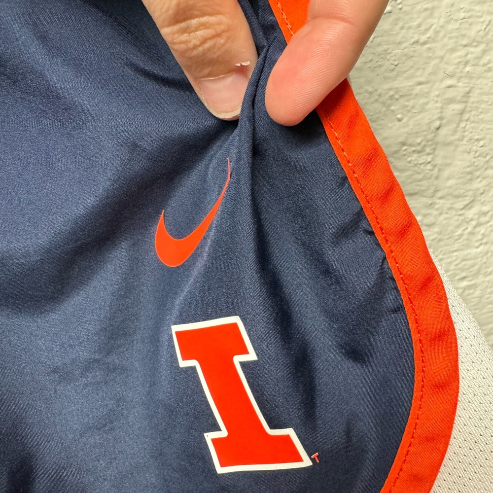 Nike University of Illinois Running Shorts - Picture 2 of 4